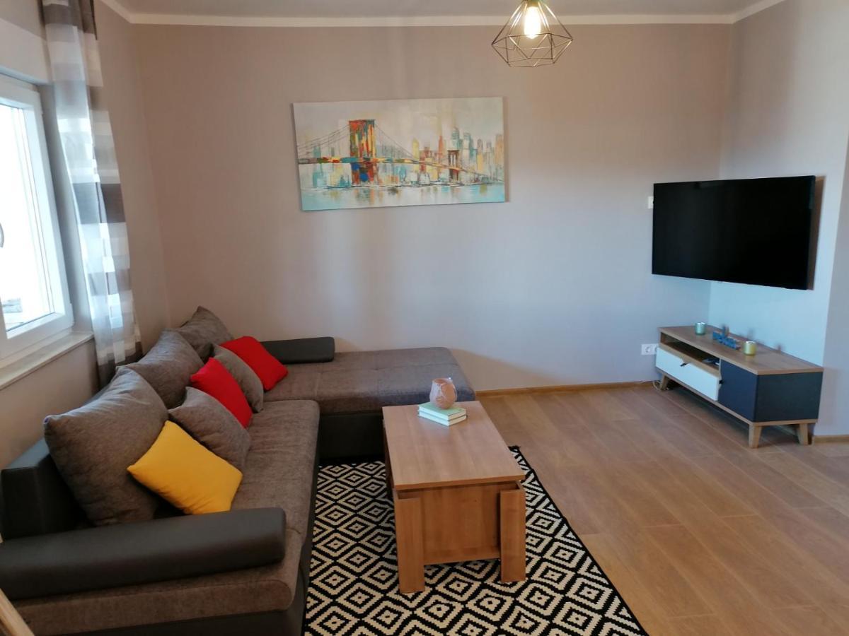 Apartman Nina Kali Exterior foto